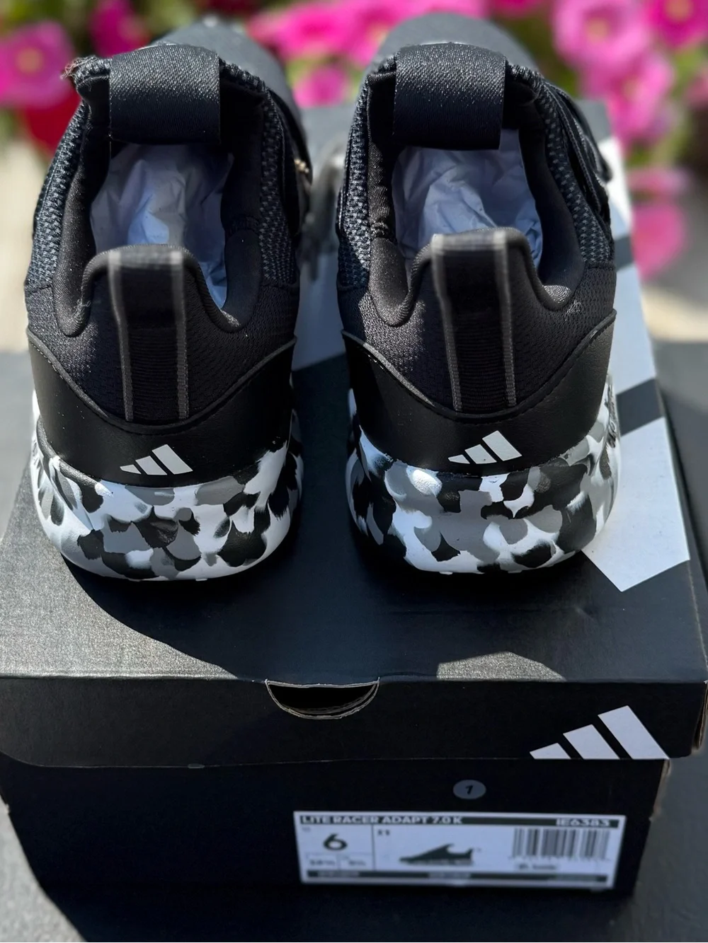 New ADIDAS Lite Racer Adapt 7.0 Unisex Size 6 Sneakers